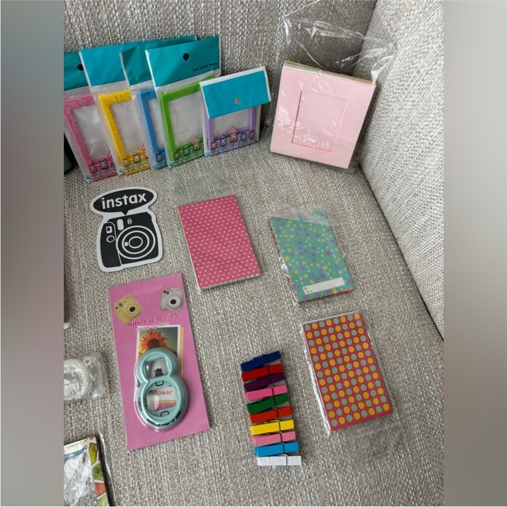 Instax Mini Camera Accessory Bundle - Picture 3 of 3